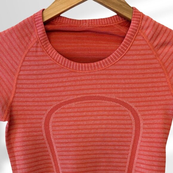 🧡 Lululemon Swiftly Tech Long Sleeve Crew | Seamless Thumbhole Top | Coral Pink - Picture 2 of 6